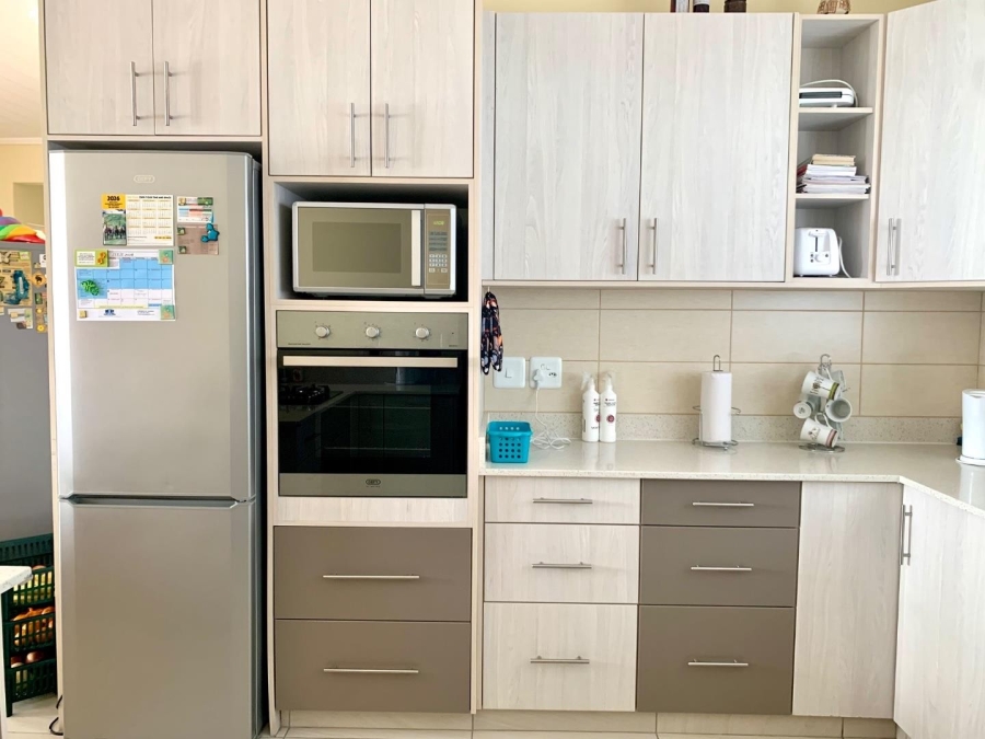 3 Bedroom Property for Sale in Dana Bay Western Cape
